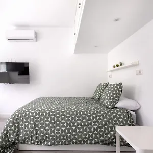 https://apt-esquinita-loft.1costadelsol.com